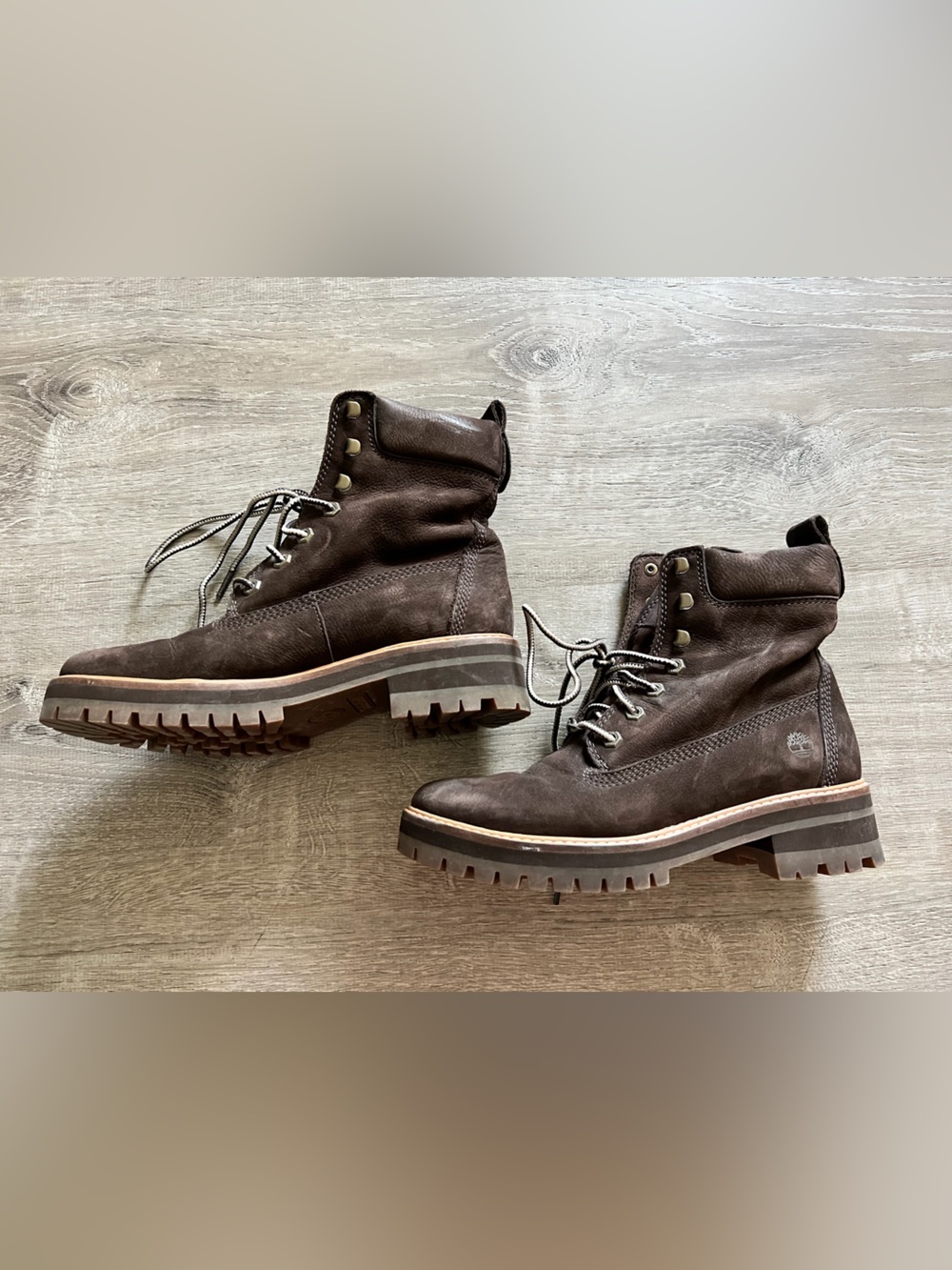 Timberland Brown Courmayeur Leather Lug Sole Ankle Boots womens 8.5